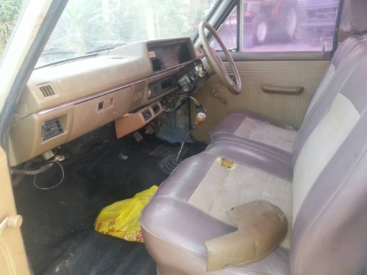 เดิมคักๆๆ Ford courier เดิมคักๆๆ Ford courier