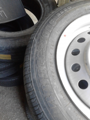 กะทะล้อ 4 รู 100 พร้อมยาง 175/65R14 ชุด 4 ล้อ tel.081-427-3941 กะทะล้อ 4 รู 100 พร้อมยาง 175/65R14 ชุด 4 ล้อ tel.081-427-3941