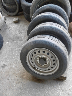 กะทะล้อ 4 รู 100 พร้อมยาง 175/65R14 ชุด 4 ล้อ tel.081-427-3941 กะทะล้อ 4 รู 100 พร้อมยาง 175/65R14 ชุด 4 ล้อ tel.081-427-3941