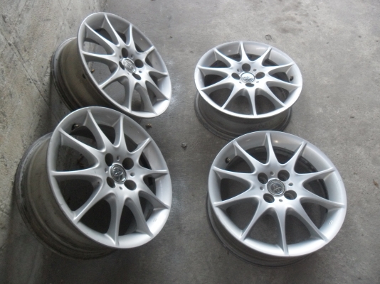 ล้อแม็ก 16นิ้ว 4รู100 โตโยต้า สวยๆ 4 วง ราคา 5000 บาท