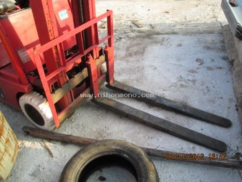 รถยกไฟฟ้า     TOYOTA    3FBKL9  รหัสสินค้า : 12000906   หรือเพิ่มเติมไดที่ www.nihonmono.com