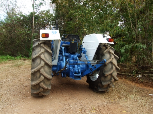 รถไถฟอร์ด 6610 4WD สภาพดี