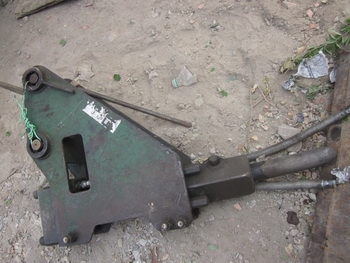 มาอีกตัวครับ - หัวกระแทก หัวเจาะ breaker สำหรับรถขุด แบคโฮ PC 30 -40 สภาพสวย มือสองญี่ปุ่น ใช้งานมาน้อย