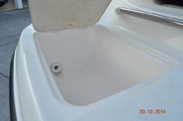 Chaparral 196 5.0L 2003 (19.6 feet) 235 hp