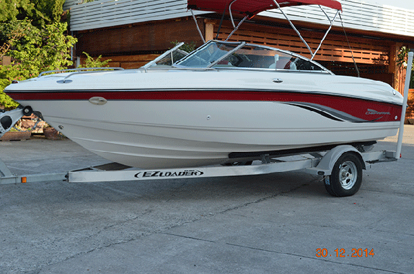 Chaparral 196 5.0L 2003 (19.6 feet) 235 hp