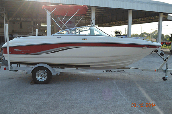 Chaparral 196 5.0L 2003 (19.6 feet) 235 hp