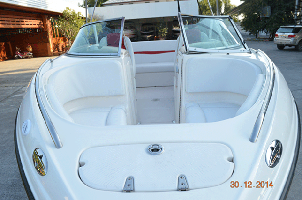 Chaparral 196 5.0L 2003 (19.6 feet) 235 hp