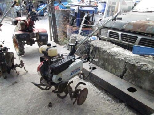 เครื่องพรวนดิน    MARUYAMA    MC-10V  รหัสสินค้า : 14002163   หรือเพิ่มเติมไดที่ www.nihonmono.com