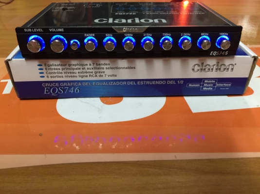 ขายปรีแอมป์ยี่ห้อ Clarion รุ่น EQS746 คุณภาพเสียงดีแนว SQ ขายปรีแอมป์ยี่ห้อ Clarion รุ่น EQS746 คุณภาพเสียงดีแนว SQ