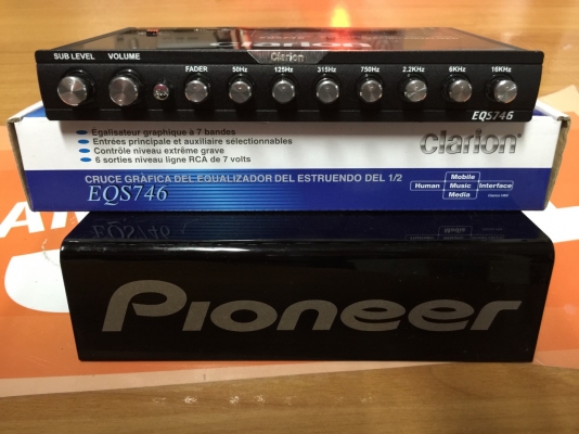 ขายปรีแอมป์ยี่ห้อ Clarion รุ่น EQS746 คุณภาพเสียงดีแนว SQ ขายปรีแอมป์ยี่ห้อ Clarion รุ่น EQS746 คุณภาพเสียงดีแนว SQ
