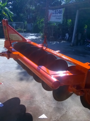 ขายรถไถ M5000SU พร้อมใบดันหน้า