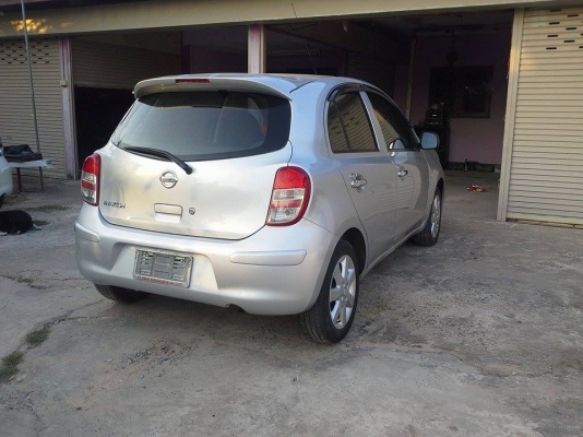 ขายนิสสันมาร์ช ปี 10 ออโต้ 219,000 บาท