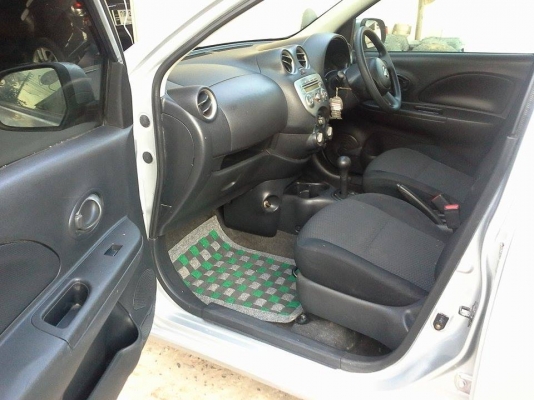 ขายนิสสันมาร์ช ปี 10 ออโต้ 219,000 บาท