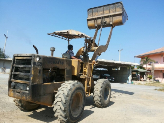 รถตัก 515 ราคา 370,000 บ.