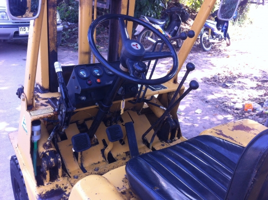 รถโฟล์คลิฟท์  MITSUBISHI  FD 15