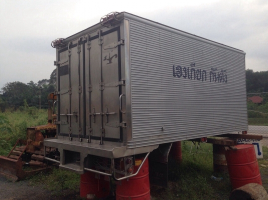 ขายตู้ห้องเย็น ถอดลงจากHINO FC2W 120 แรงม้า สภาพสวย สนใจโทร 081-970-1072