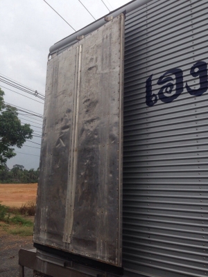 ขายตู้ห้องเย็น ถอดลงจากHINO FC2W 120 แรงม้า สภาพสวย สนใจโทร 081-970-1072