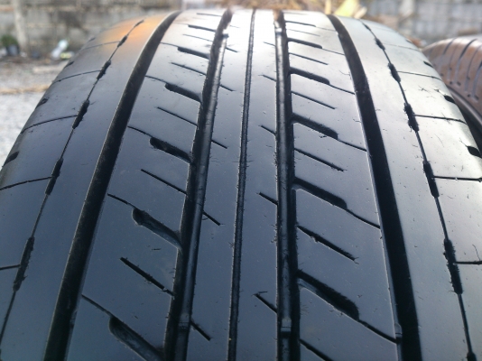 ขายยาง บริดสโตน ดูราวิส215/70R16 ยางสัปดาห์ที่37ปี11 ดอกยางเต็มนิ่มลึกเท่ากันไม่แตกลายไม่ร้าวไม่กินข้างใช้งานน้อยมาก(ไม่มีปะ) จำนวน 1 ชุด
