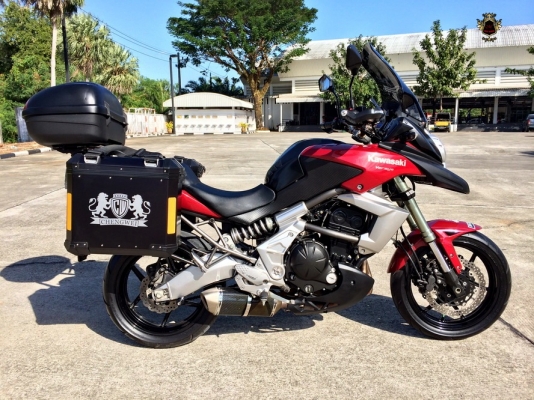 KAWASAKI VERSYS 650cc ABS ปี2011 แต่งเต็มคัน ทะเบียนพร้อมโอน 229,000 -