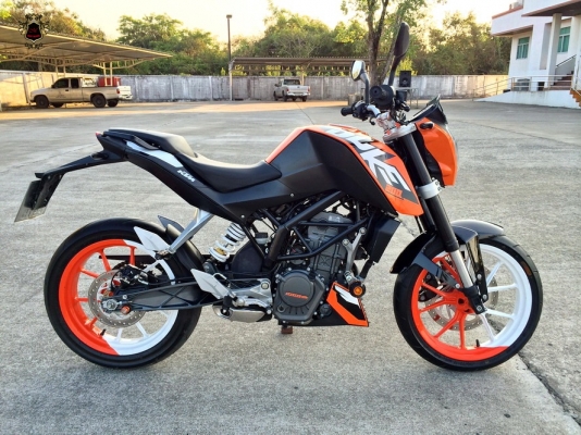 (ถูกสุดใน3โลก)KTM DUKE 200 ระบบ ABS ปี 2013 นางฟ้า ทะเบียนพร้อมโอน 145,000 -