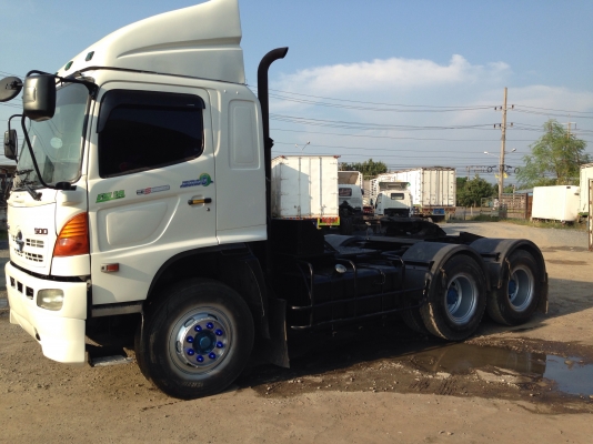 หัวลากHINO320HP