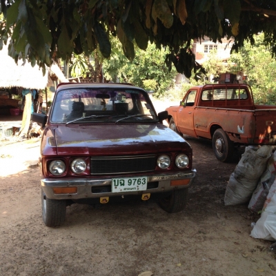 ISUZU KB รถเก่าคลาสสิค ใครหาอยู่เชิญทางนี้ครับ สวยจัด ภาษี57 ISUZU KB รถเก่าคลาสสิค ใครหาอยู่เชิญทางนี้ครับ สวยจัด ภาษี57