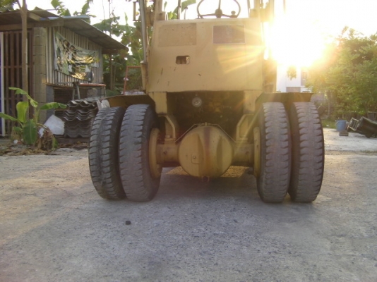 ตอนรับปีใหม่ ขาย รถตักโคมัสซุ เก่านอกสภาพพร้อมใช้ รุ่น SG10 เครื่องเบนซิน ราคา 135,000[km