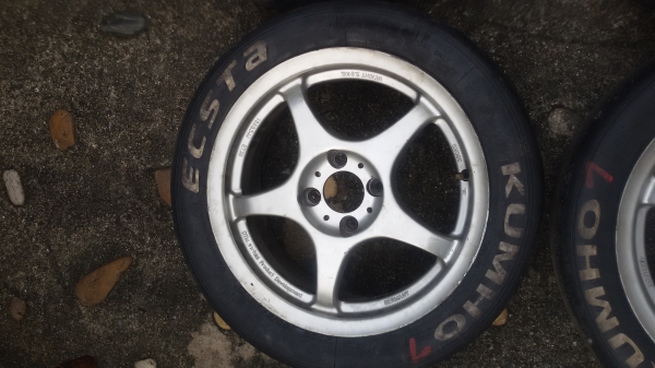 ล้อแมก3800แถมยางครับ