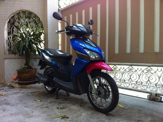 ขออนุญาติขาย Honda Click Combi Brake ราคาพิเศษปีใหม่ 9,900 ด่วนครับ