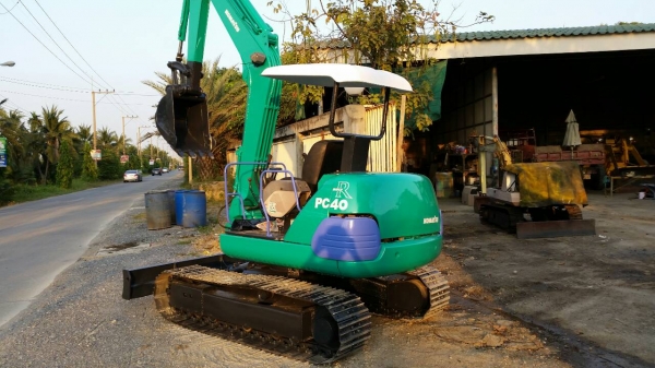 ขาย รถขุด KOMATSU รุ่น PC40-7- แทร็กเหล็ก มือสองญี่ปุ่น ขาย รถขุด KOMATSU รุ่น PC40-7- แทร็กเหล็ก มือสองญี่ปุ่น