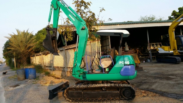 ขาย รถขุด KOMATSU รุ่น PC40-7- แทร็กเหล็ก มือสองญี่ปุ่น ขาย รถขุด KOMATSU รุ่น PC40-7- แทร็กเหล็ก มือสองญี่ปุ่น