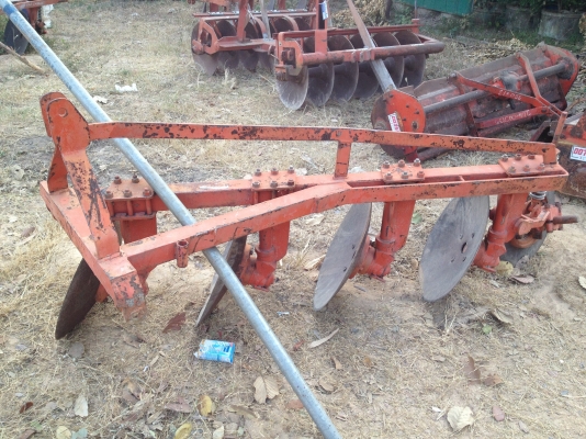 ==>ขายผานบุกเบิก 4 ใบ ยี่ห้อ HUI สำหรับรถ 34-47