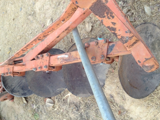 ==>ขายผานบุกเบิก 4 ใบ ยี่ห้อ HUI สำหรับรถ 34-47