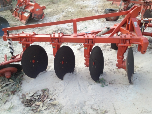 ==>ขายผานบุกเบิกตราช้าง DP224F