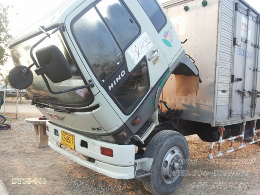 ขายด่วน รถบรรทุก 6 ล้อ HINO FF3H 195 แรง (รถห้างแท้) ตู้ 4 บาน ยาว 7.2M สภาพเดิมๆสวย พร้อมใช้งาน ราคาสุดคุ้ม ขายด่วน รถบรรทุก 6 ล้อ HINO FF3H 195 แรง (รถห้างแท้) ตู้ 4 บาน ยาว 7.2M สภาพเดิมๆสวย พร้อมใช้งาน ราคาสุดคุ้ม