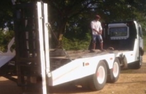 MITSUBISHI FUSO FN 215 - 165 HP 6D14 สิบล้อเพลาเดียว เทรลเลอร์ท้ายลาดขึ้นแบ็คโคร PC 200 และหางพับไฮดรอลิกส์ขึ้นรถเกี่ยวข้าวได้เลยครับ รถสวยมากครับ ภายในเก๋งคอนโซลสวยครบ พวงมาลัยเพาเวอร์ ช่วงล่างคัชซีสวยเดิมๆ พร้อมบรรทุกพร้อมใช้งานได้เลย ราคาต่อรองได้ครับ MITSUBISHI FUSO FN 215 - 165 HP 6D14 สิบล้อเพลาเดียว เทรลเลอร์ท้ายลาดขึ้นแบ็คโคร PC 200 และหางพับไฮดรอลิกส์ขึ้นรถเกี่ยวข้าวได้เลยครับ รถสวยมากครับ ภายในเก๋งคอนโซลสวยครบ พวงมาลัยเพาเวอร์ ช่วงล่างคัชซีสวยเดิมๆ พร้อมบรรทุกพร้อมใช้งานได้เลย ราคาต่อรองได้ครับ