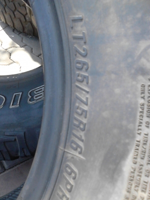 265/75R16 MAXXIS BIGHORN  ชุด 4 ล้อ  TEL.081-427-3941