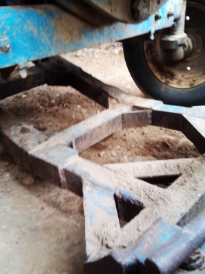 ขายฟอร์ด 77