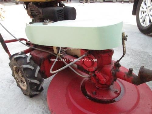 รถตัดหญ้าแบบเดินตาม    SATOH     SR-610  รหัสสินค้า : 14001568    หรือเพิ่มเติมไดที่ www.nihonmono.com