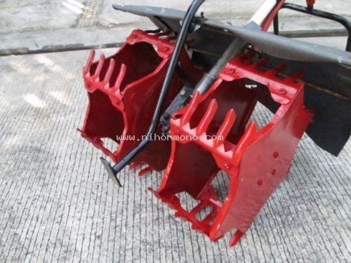 เครื่องกำจัดวัชพืชในร่องข้าว     ZENOAH   รหัสสินค้า : 14001576   หรือเพิ่มเติมไดที่ www.nihonmono.com