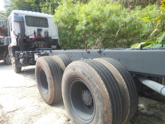 ขายรถ10 ล้อบรรทุกน้ำ Isuzu 270 แรงม้า 3 เพลา