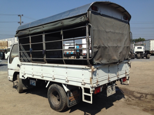 6ล้อสั้นอีซูซุNKR/100HP