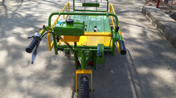 รถบรรทุกการเกษตรและก่อสร้าง เก่าญี่ปุ่นปรับสภาพแล้วพร้อมใช้งาน รห้ส i - 9