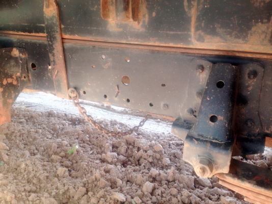 ISUZU NKR 110 HP 4BE1 ปี 36 ห้างแท้ หกล้อดั๊มพ์ กระบะดั๊มพ์เหล็ก 4 ตันความยาว 3.60 เมตร เครื่องแน่นแรงดีสุดๆครับไม่มีเยิ้ม ภายในเก๋งคอนโซลสวยครบ ช่วงล่างเดิมๆคัชซีสวยมากไม่มีตำหนิเลยครับ ยางสภาพดีประมาณ 70\% พร้อมใช้งาน เอกสารทะเบียนภาษีเต็มครบพร้อมโอน ราค