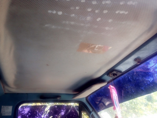 ISUZU NKR 110 HP 4BE1 ปี 36 ห้างแท้ หกล้อดั๊มพ์ กระบะดั๊มพ์เหล็ก 4 ตันความยาว 3.60 เมตร เครื่องแน่นแรงดีสุดๆครับไม่มีเยิ้ม ภายในเก๋งคอนโซลสวยครบ ช่วงล่างเดิมๆคัชซีสวยมากไม่มีตำหนิเลยครับ ยางสภาพดีประมาณ 70\% พร้อมใช้งาน เอกสารทะเบียนภาษีเต็มครบพร้อมโอน ราค