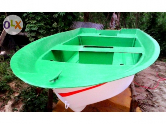 เรือไฟเบอร์ 13 ฟุ๊ต มีห้องปลาเป็น