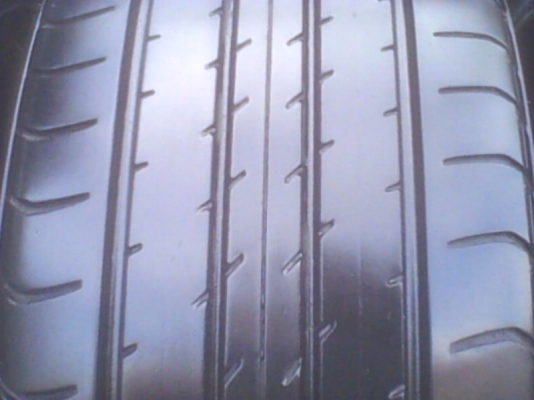 ยางดันลอป สปอร์ต 195/45/16 ปี 13  2000 บาท