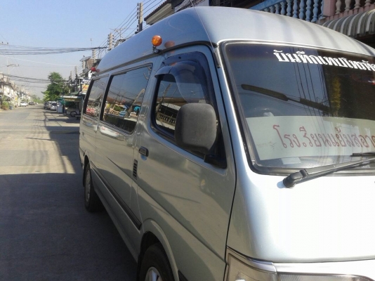 รถตู้ โตโนฃยต้าหลังคาสูง ปี 96 สภาพเดิม รถตู้ โตโนฃยต้าหลังคาสูง ปี 96 สภาพเดิม