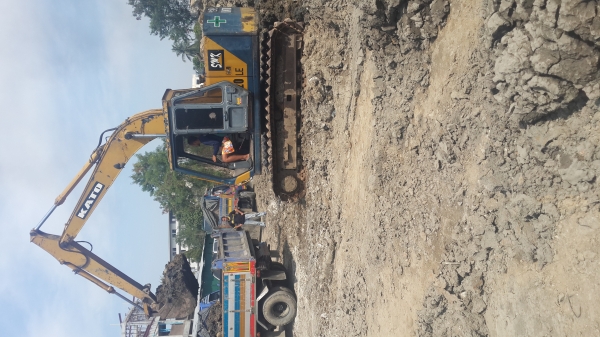 รับงานเกียวกับแบคโฮ ทุกชนิด  กดเข็มตักบ่อยกสวน  เครียร์ลิ่ง  ทั่วโลกและนอกโลก