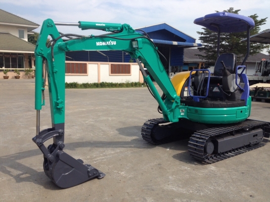 รถขุด แบคโฮล KOMATSU PC30MR-1 ทำสีใหม่ นำเข้า มือสองจากญี่ปุ่น